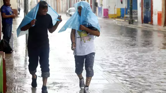 Se esperan lluvias ligeras en Mérida este miércoles Se esperan lluvias ligeras en Mérida este miércoles