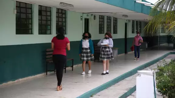 Hay escuelas que el deterioro lo tuvieron por los casi dos años que estuvieron cerradas Hay escuelas que el deterioro lo tuvieron por los casi dos años que estuvieron cerradas