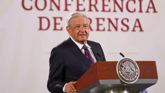 AMLO destacó que sus adversarios buscan que su gobierno entre en polémica con las iglesias.
AMLO destacó que sus adversarios buscan que su gobierno entre en polémica con las iglesias.