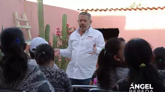 El excadidato al municipio de San Andrés Cholula, Ángel Luis Pereda Eguiluz, buscaba obtener millones de dólares con venta de piezas de Jean-Michel Basquiat y Keith Haring El excadidato al municipio de San Andrés Cholula, Ángel Luis Pereda Eguiluz, buscaba obtener millones de dólares con venta de piezas de Jean-Michel Basquiat y Keith Haring