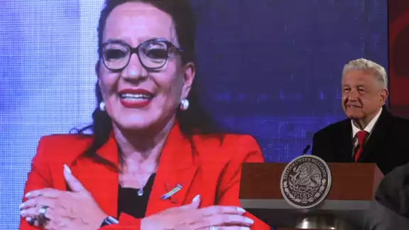 AMLO desea recuperación a Xiomara Castro, presidenta de Honduras, positiva a COVID-19