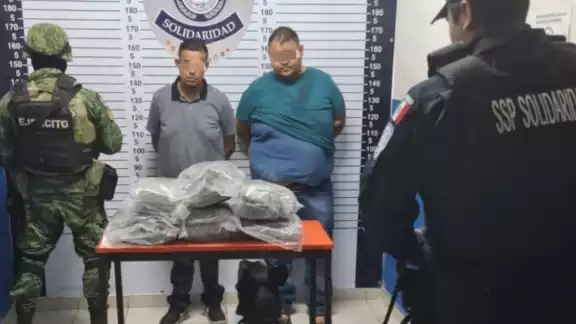 Los detenidos fueron trasladados a la FGE Quintana Roo por posibles delitos contra la salud