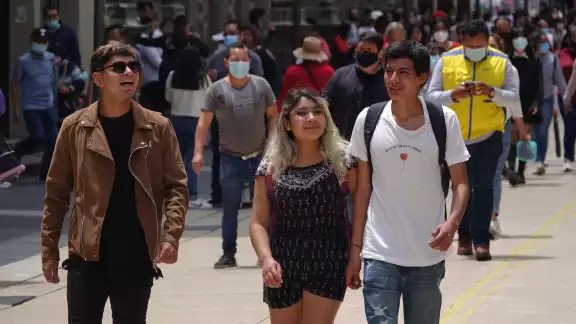 López Gatell asegura que regreso a clases es seguro, riesgo de contagio de COVID-19 en escuelas es muy bajo López Gatell asegura que regreso a clases es seguro, riesgo de contagio de COVID-19 en escuelas es muy bajo
