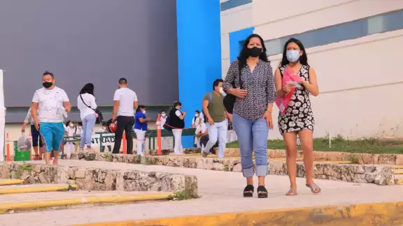 Los ciudadanos deben mantener las medidas sanitarias contra el virus Los ciudadanos deben mantener las medidas sanitarias contra el virus