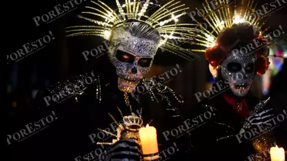 Familias se decepcionan ante el primer desfile de las Ánimas en Dzibilchaltún Familias se decepcionan ante el primer desfile de las Ánimas en Dzibilchaltún