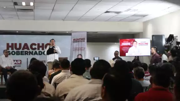 Joaquín Díaz Mena ya asistirá a sus eventos de campaña Joaquín Díaz Mena ya asistirá a sus eventos de campaña