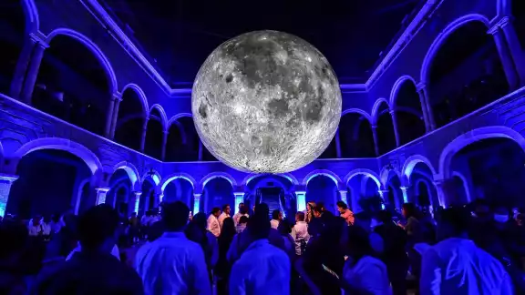 La Parroquia de San Servacio será sede de la obra 'Museum of the moon' La Parroquia de San Servacio será sede de la obra 'Museum of the moon'