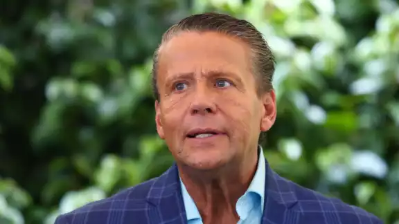 Alfredo Adame negó haber sostenido una relación con Alissa Milán Alfredo Adame negó haber sostenido una relación con Alissa Milán