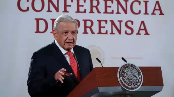 AMLO reiteró su desacuerdo ante la exclusión de países miembros del continente de la Cumbre de las Américas. AMLO reiteró su desacuerdo ante la exclusión de países miembros del continente de la Cumbre de las Américas.