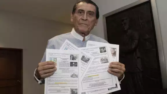 El candidato afirmó que los derechos de los pueblos originarios no se están respetando en las campañas electorales El candidato afirmó que los derechos de los pueblos originarios no se están respetando en las campañas electorales