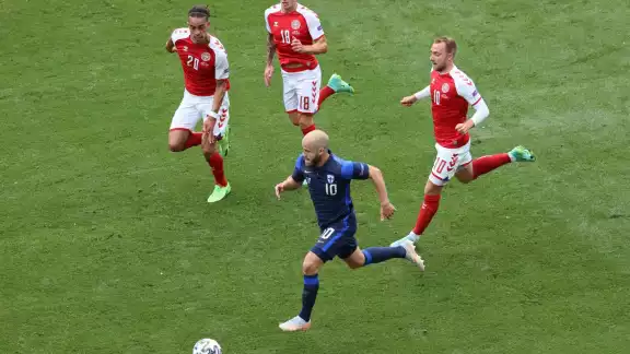 Dinamarca vs Finlandia Dinamarca vs Finlandia