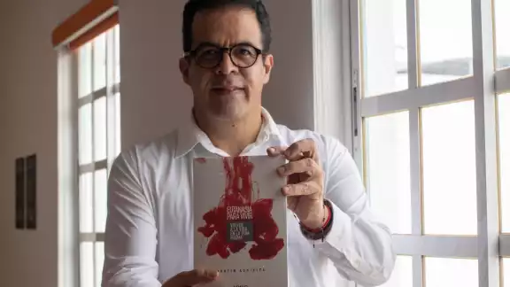 El escritor y autor Martín Achirica dijo que no es una obra de superación personal.