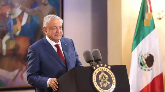 AMLO inició su gira por Centroamérica y el Caribe, lo que significa su cuarto viaje al extranjero