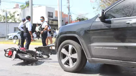 El conductor ignoró la señal de alto en Campeche El conductor ignoró la señal de alto en Campeche