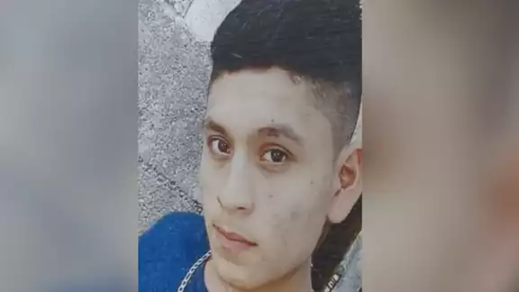 La FGE Quintana Roo pone a disposición el número 998 8817150 ext. 2130 en caso de contar con datos del desaparecido La FGE Quintana Roo pone a disposición el número 998 8817150 ext. 2130 en caso de contar con datos del desaparecido