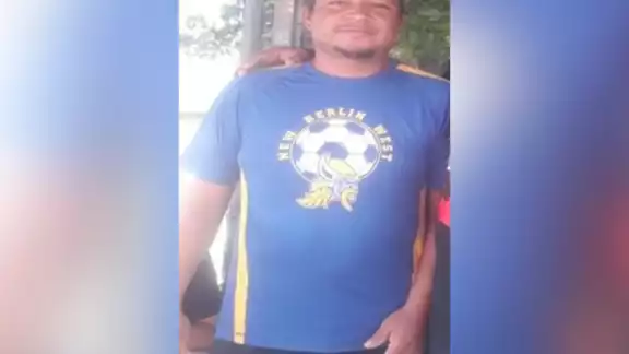 FGE Quintana Roo pone a disposición el número 984 873 0163 en caso de contar con datos del desaparecido FGE Quintana Roo pone a disposición el número 984 873 0163 en caso de contar con datos del desaparecido