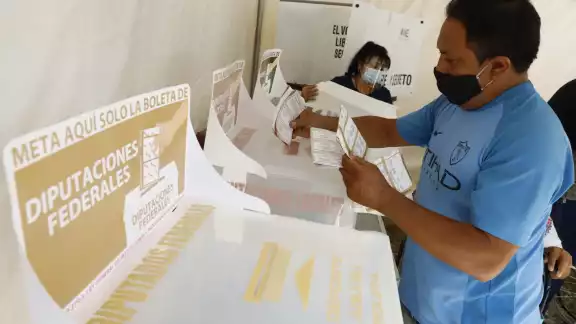 Los votos nulos supera lo recibido por el Partido de la Revolución Democrática Los votos nulos supera lo recibido por el Partido de la Revolución Democrática