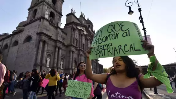 En la Ciudad de México, y varias entidades, se esperan una manifestación para alzar la voz en favor del aborto
