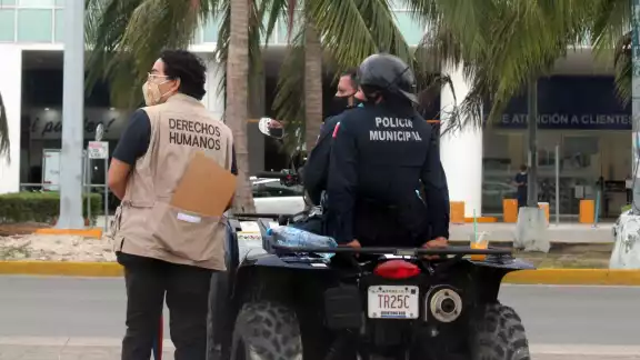 Debido a los altos números, la Comisión ha girado recomendaciones a las dependencias Debido a los altos números, la Comisión ha girado recomendaciones a las dependencias