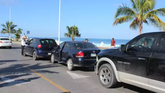 El caso fue turnado al Ministerio Público al no existir un arreglo entre las partes; los daños fueron cotizados en más de 80 mil pesos.