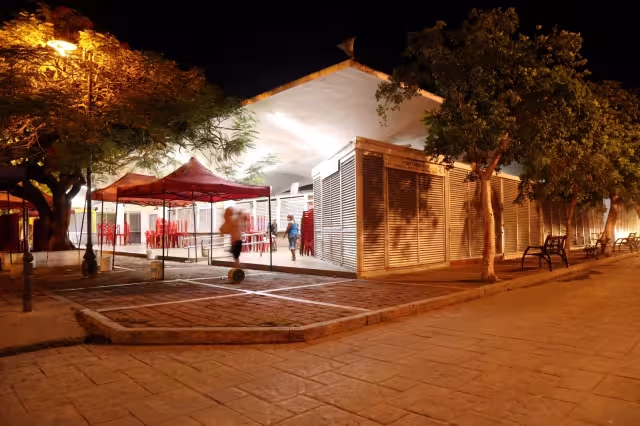 El toque que queda en Mérida se mantiene de 23:30 a 5:00 horas