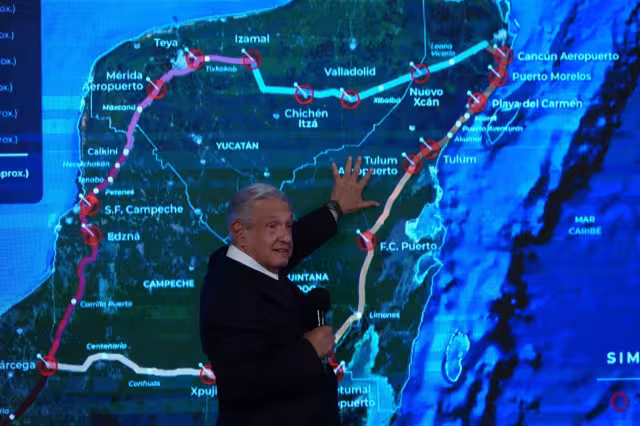 AMLO asegura que hasta hijo Jesús Ernesto le cuestionó sobre presuntos daños al medio ambiente por la obra