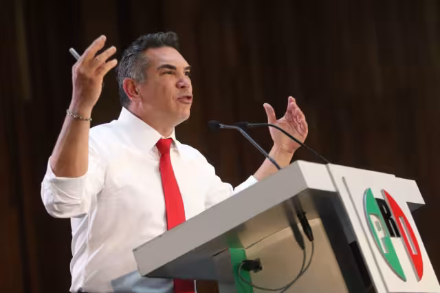 Con las virtuales pérdidas en Hidalgo y Oaxaca, el dirigente partidista ha enfrentado 10 descalabros en dos años al frente del PRI