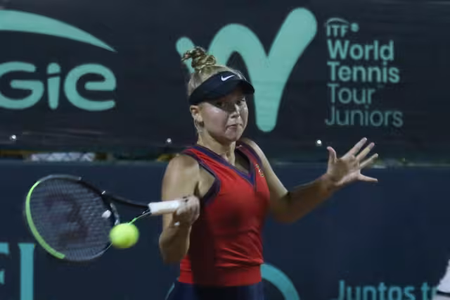 Brenda despachó 6-2, 4-6 y 6-4 a Victoria Jiménez