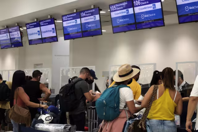En el aeropuerto de Cancún no han notificado sobre restricciones para aceptar pruebas PCR de Marbú Salud