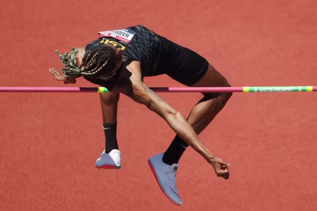 La federación informó que las pruebas se reanudarán con la final de salto de longitud masculino