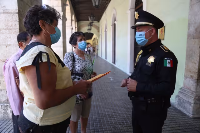 Las hermanas compraron lotes de inversión, pero nunca se les entregaron.