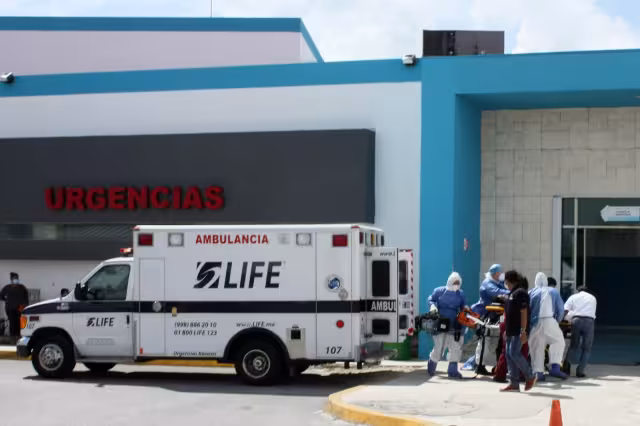 Cancún se mantiene como líder en la cifra de casos acumulados por COVID-19 en Quintana Roo, según datos de la SESA