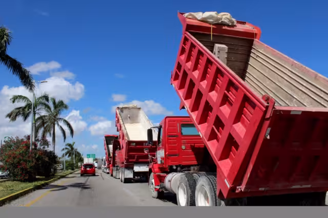 El Imoveqroo asegura que no puede hacer nada porque mayormente estos vehículos circulan por las carreteras federales, que son competencia de la GN