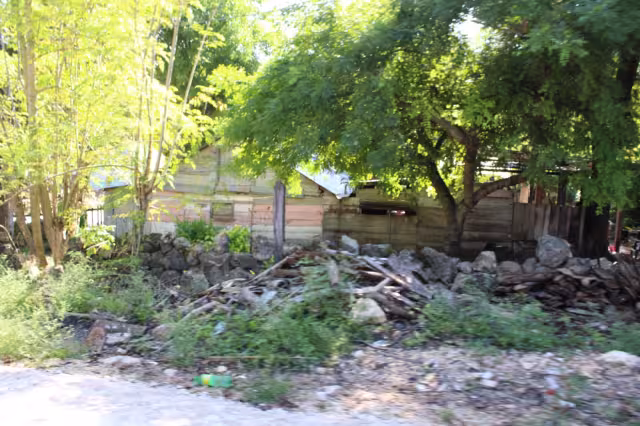 Ni la Alcaldesa ni la Gobernadora han vuelto a poner un pie en 5 de Febrero, asegura el Comisario