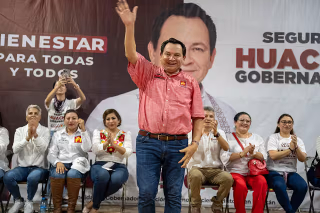 Joaquín Díaz Mena dará a conocer como atenderá el tema del ISSTEY