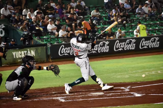 Lass fieras se fueron de nuevo adelante con tres rayitas, Ángel Chavarín pegó batazo de dos estaciones al central