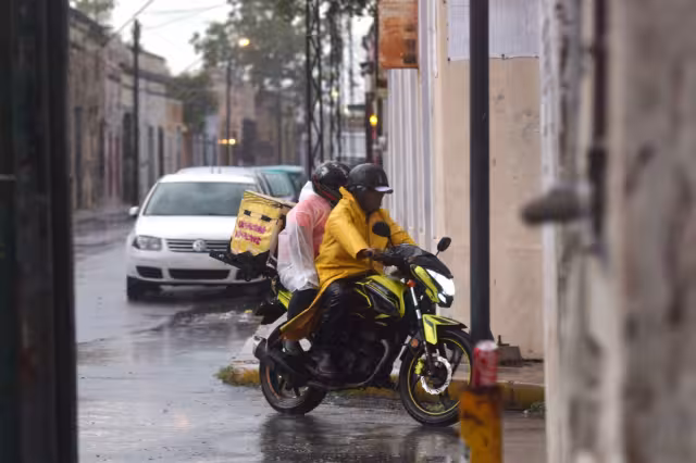 La probabilidad de lluvias se mantendrá durante este domingo en Mérida