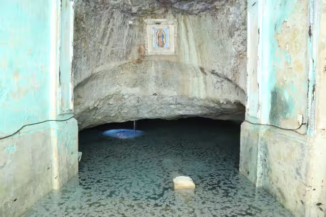 El cenote se ubica en el convento Villa María en Mérida