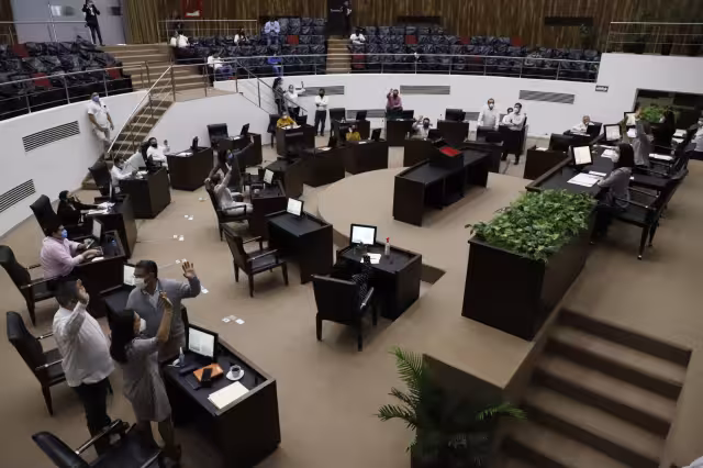 El Congreso del Estado solicitó una prórroga de 30 días para desahogar la controversia del magistrado Antuña