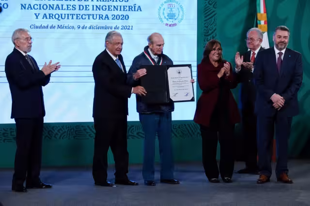 Los Premios Nacionales de Arquitectura e Ingeniería se entregan a profesionistas ampliamente destacados y reconocidos con una trayectoria de excepción