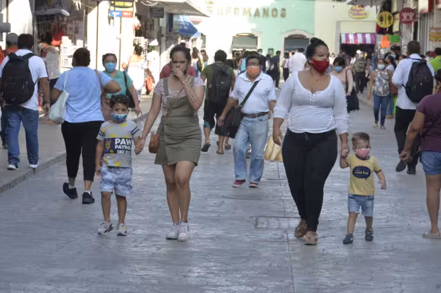 Pablo se fue distanciando y Paloma no tuvo más remedio que decirle a su madre, una mujer viuda que se hizo cargo de sus cuatro hijos
