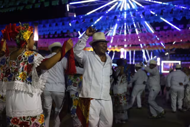Vaquería en la feria de Xmatkuil