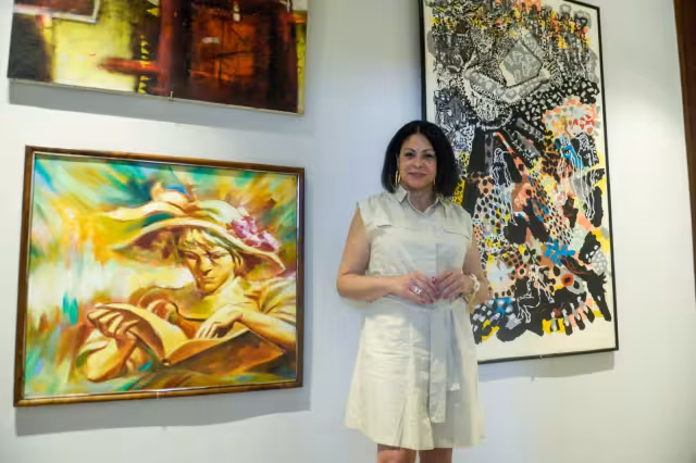 La escritora visitó las instalaciones del POR ESTO! a su paso por Mérida rumbo a la Feria del Libro de La Habana