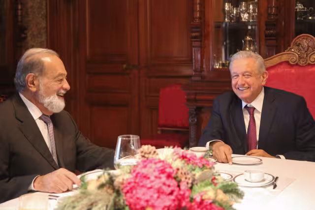 El encuentro se dio en el marco de un informe sobre el estado económico del país, que el presidente dará a conocer en su conferencia matutina
