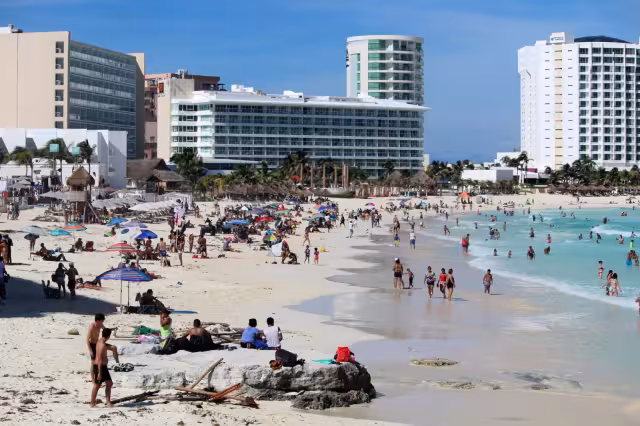 Se espera una temperatura máxima de 28 °C en Cancún