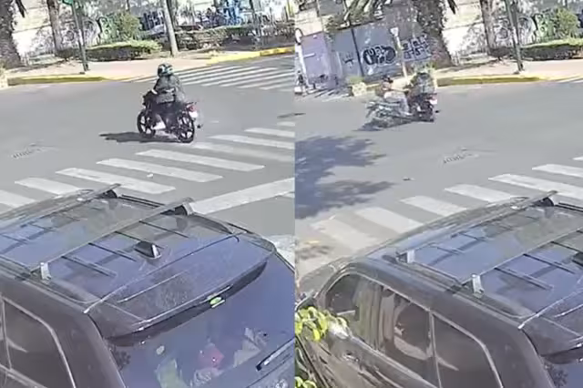 Los lesionados tras el choque entre motociclistas en la CDMX, fueron llevados a un hospital para su atención médica