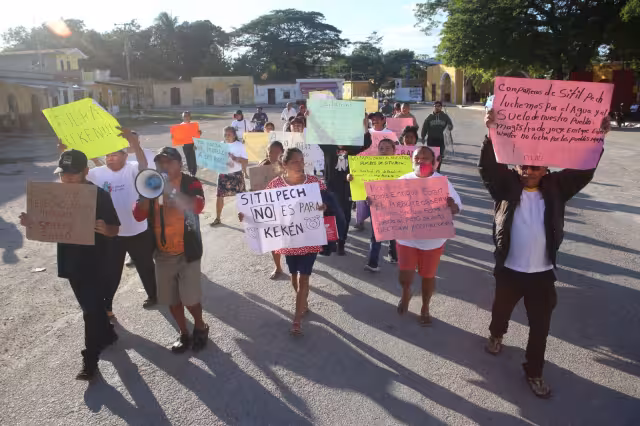 Los inconformes exigen que Sitilpech sea declarado un pueblo libre de granjas porcícolas por el bien de los habitantes de la zona