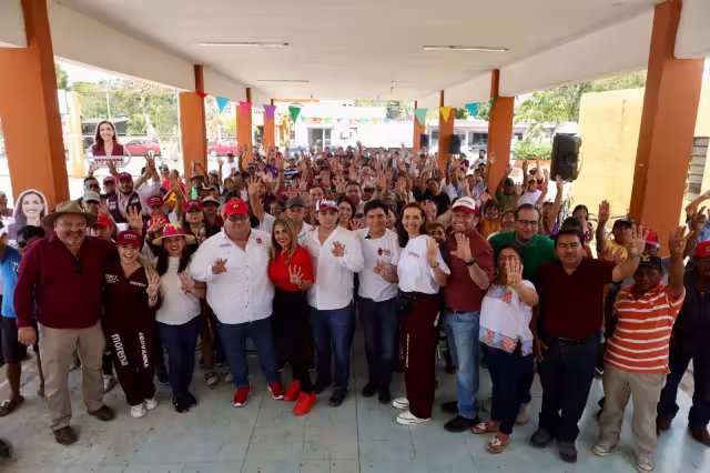 Joaquín “Huacho” Díaz Mena realiza segundo día de campaña rumbo a gubernatura de Yucatán