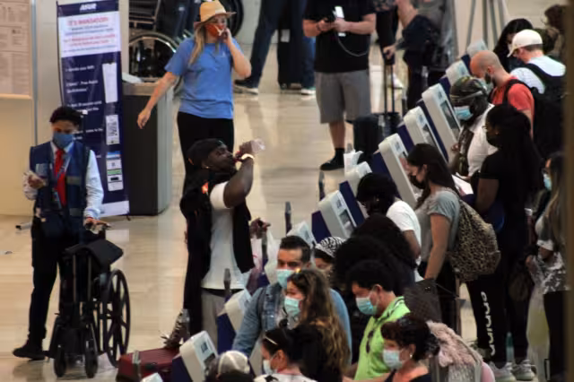 La velocidad de crecimiento de casos para la zona sur es de 0.14 y de 0.23  para la zona norte