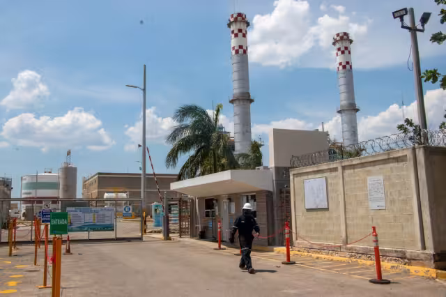 Acusan que la termoeléctrica representaría un grave impacto para el sistema kárstico